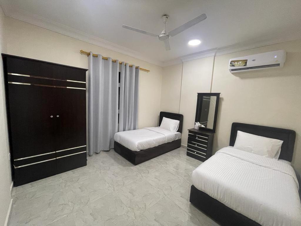 Red-15 - Bn Saif Apartment Salalah